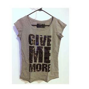 Korean women tee size Small